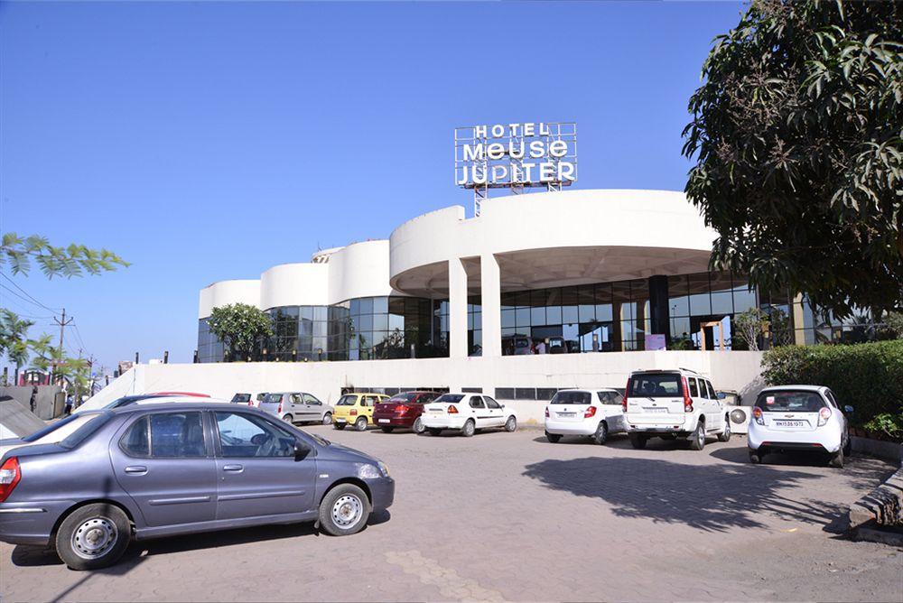 Meuse Jupiter Business And Luxury Hotel Nashik Extérieur photo