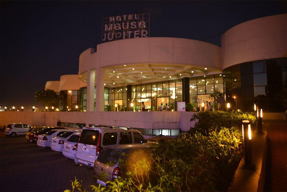 Meuse Jupiter Business And Luxury Hotel Nashik Extérieur photo