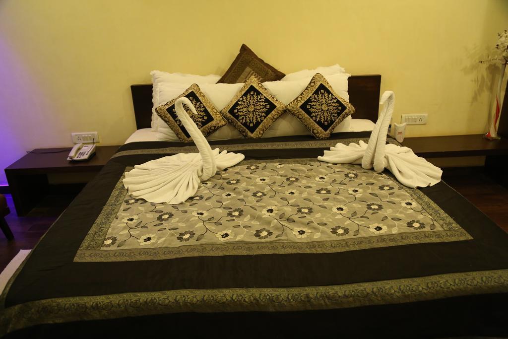 Meuse Jupiter Business And Luxury Hotel Nashik Chambre photo