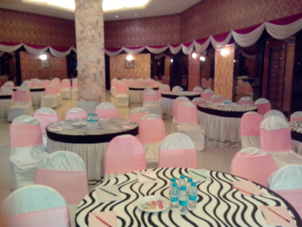 Meuse Jupiter Business And Luxury Hotel Nashik Extérieur photo