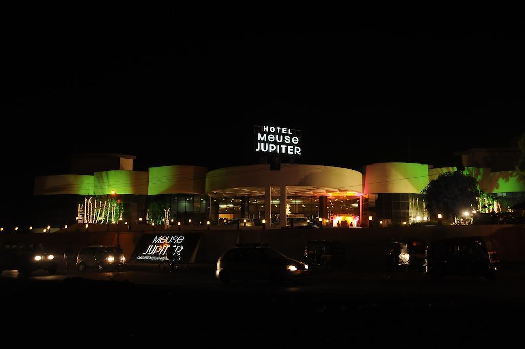 Meuse Jupiter Business And Luxury Hotel Nashik Extérieur photo