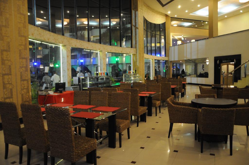 Meuse Jupiter Business And Luxury Hotel Nashik Extérieur photo