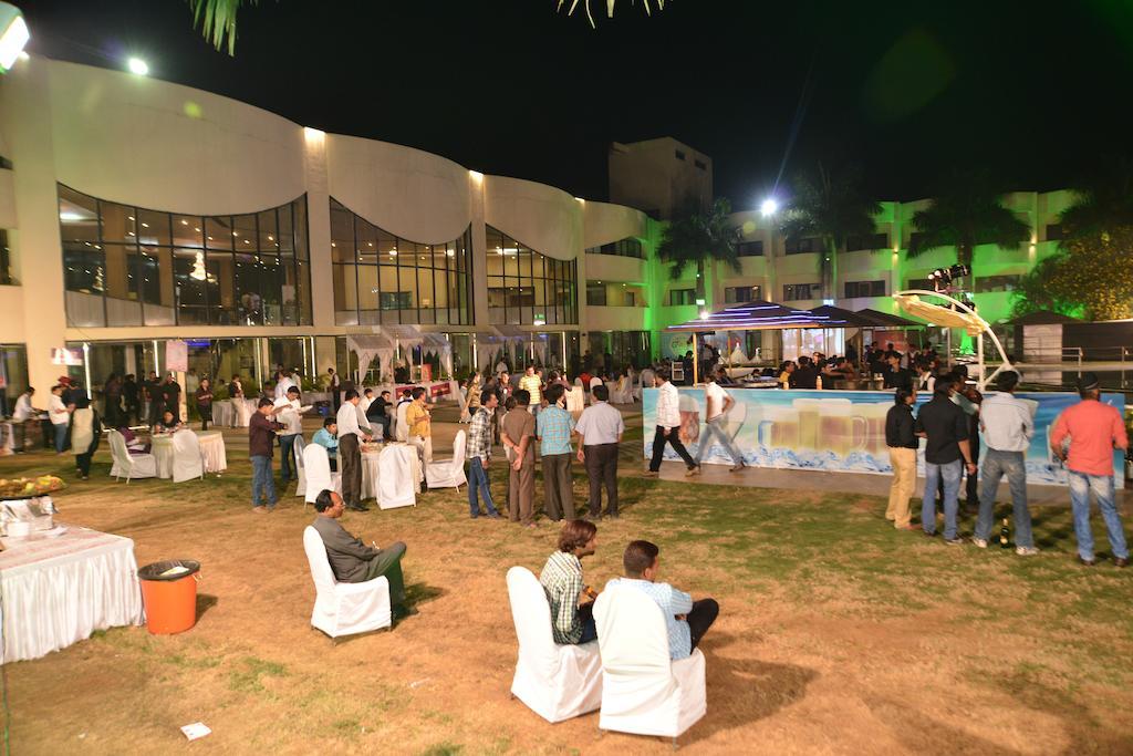 Meuse Jupiter Business And Luxury Hotel Nashik Extérieur photo